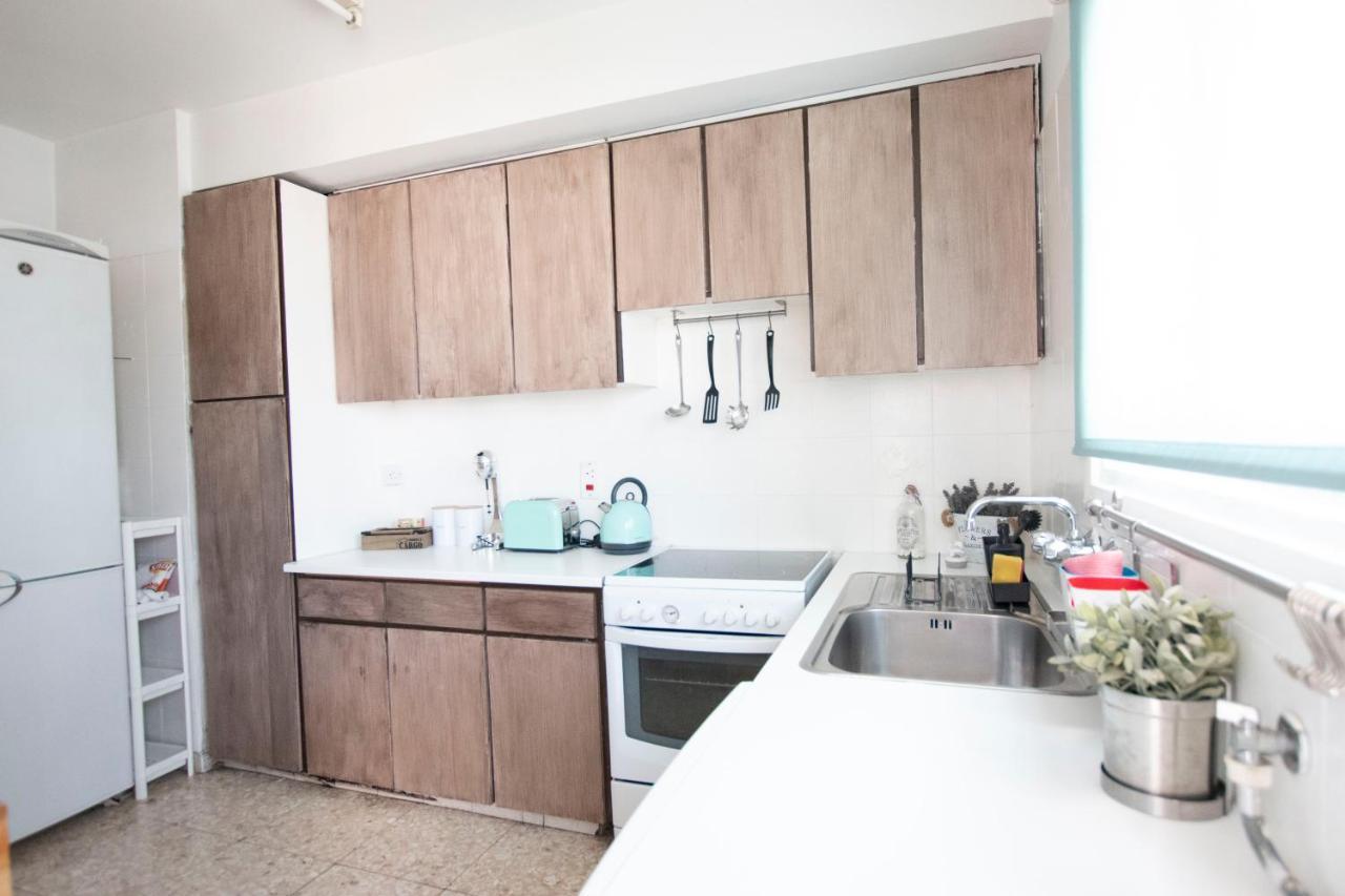 Glabur Stays - The Cozy 2 Bdr - Nicosia City, Free Parking & Wifi, Welcomes You!!! Buitenkant foto